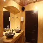 Tournet Oda ve Kahvaltı