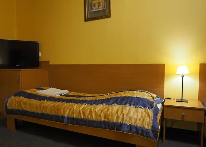 Tournet Nocleg ze śniadaniem 4*