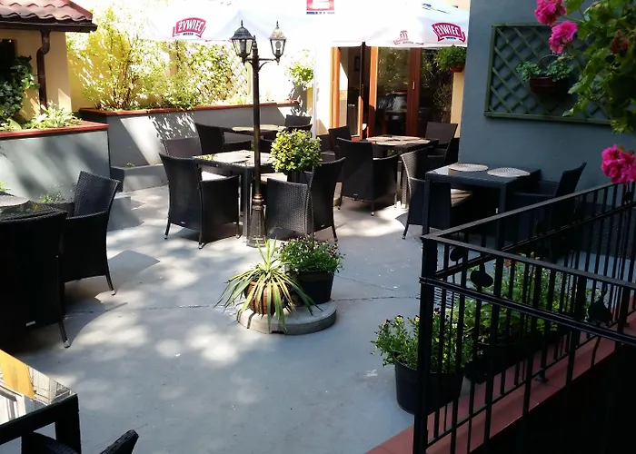 Nocleg ze śniadaniem Tournet 4*