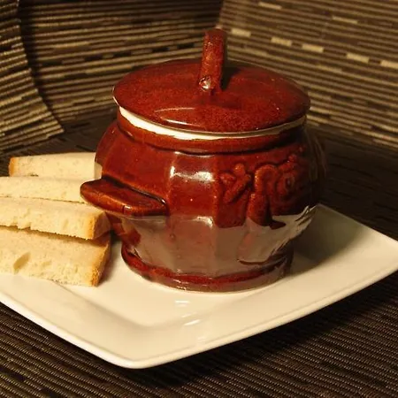 Tournet Bed & Breakfast 4*